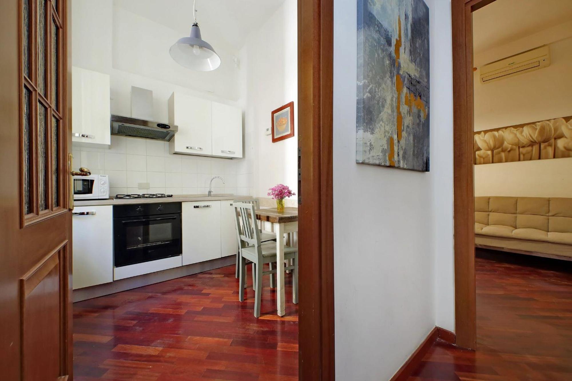1 Bd With Balcony San Giovanni By Halldis Rome Exterior photo